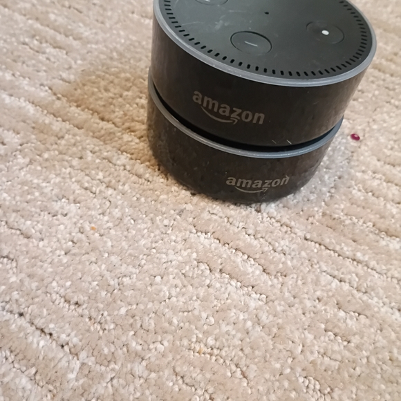 2 Amazon Echo Dots(2nd Generation) - Picture 5 of 5